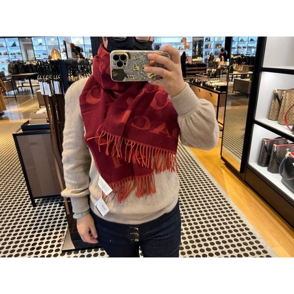 Coach CB684 Signature Oversized Muffler 1941 Red Chinese Lunar New Year NWT $178 - Picture 6 of 8